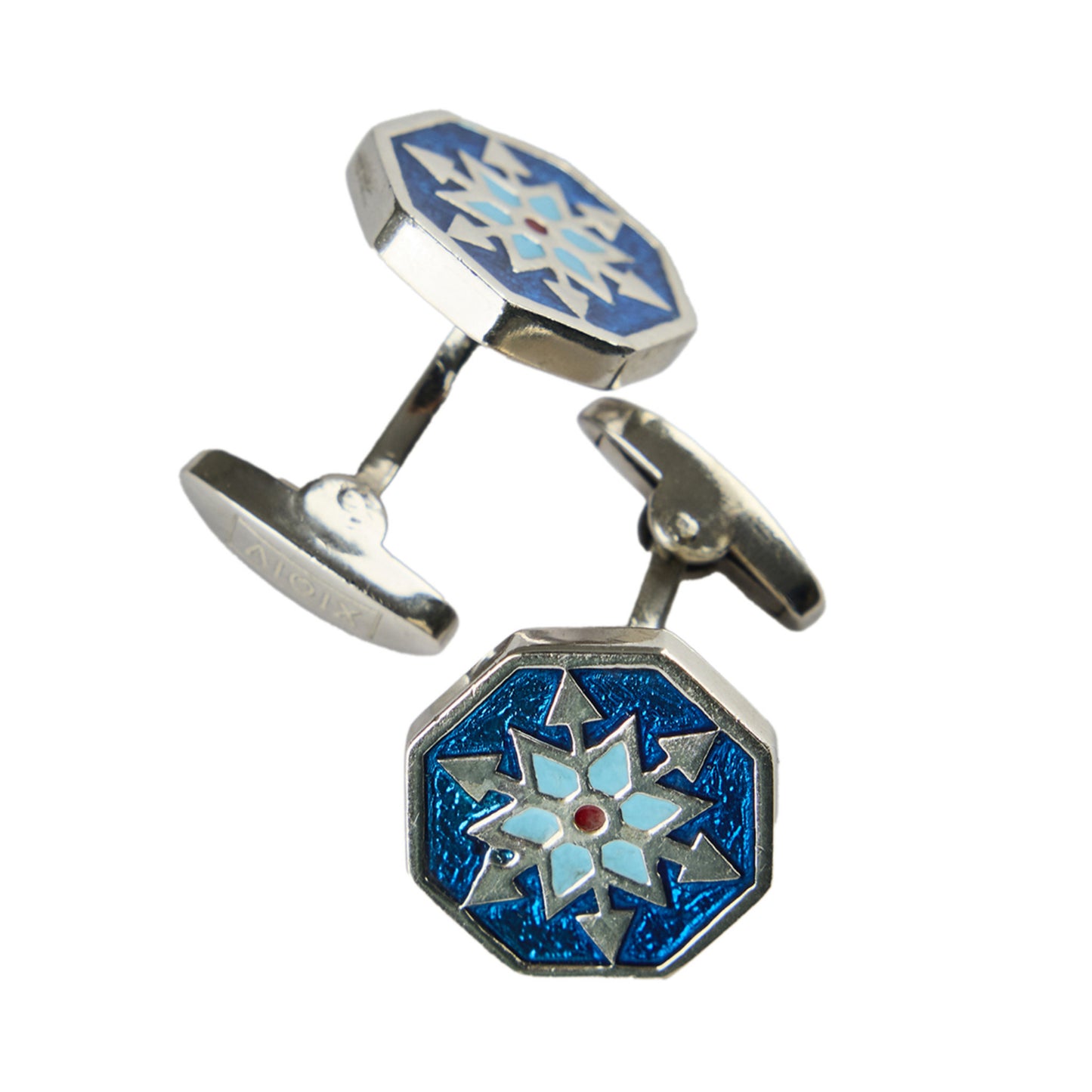 Cufflinks